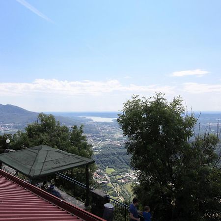 Hotel Funivia Laveno-Mombello Habitación foto
