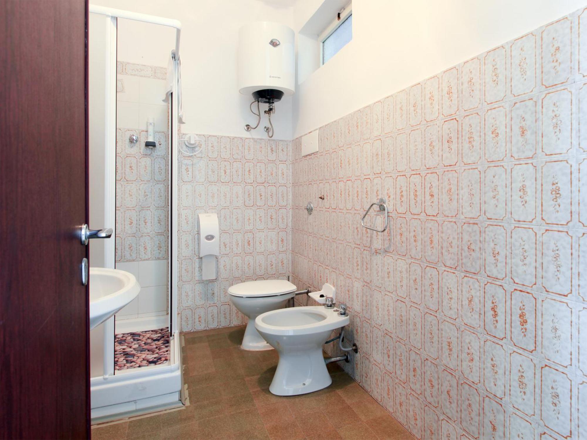 Hotel Funivia Laveno-Mombello Habitación foto