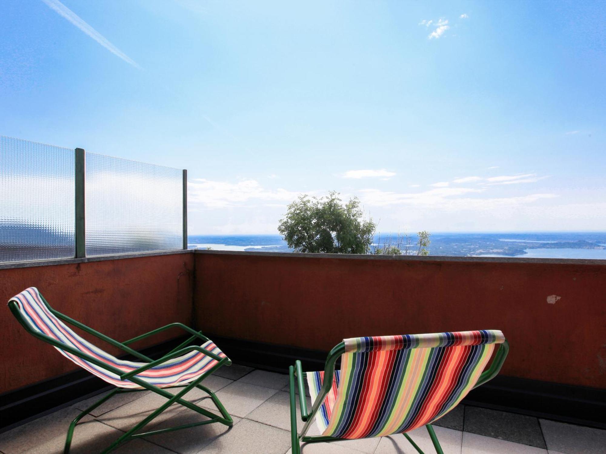 Hotel Funivia Laveno-Mombello Habitación foto